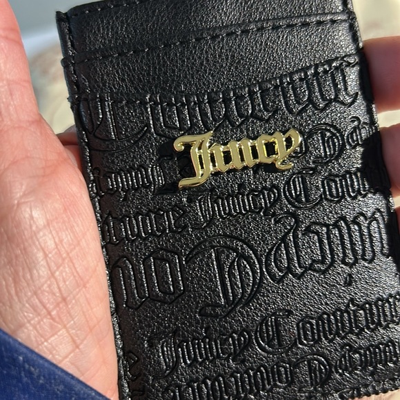 Juicy Couture Black Debossed Free Spirit Crossbody Bag Lanyard Keychain Set‎ NEW - Picture 15 of 17